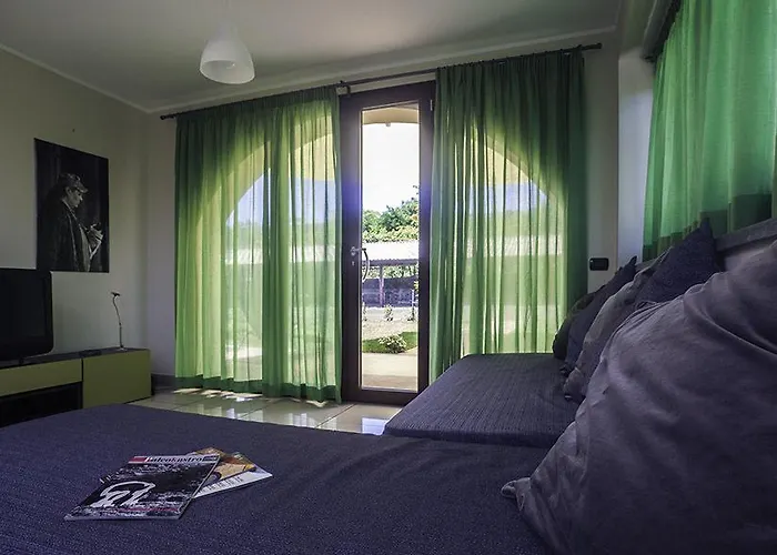 Landsted Tenuta Santa Tecla *